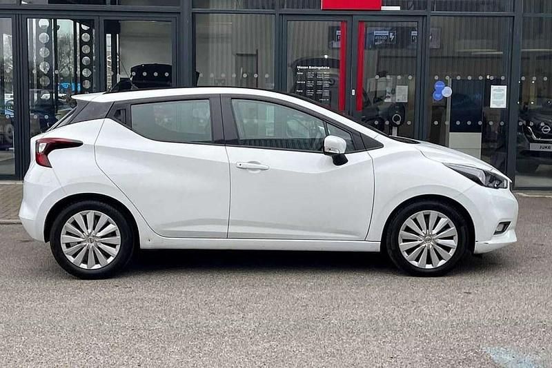 Used Nissan Micra Acenta 91 HP (66 kW) 2021 White Hatchback