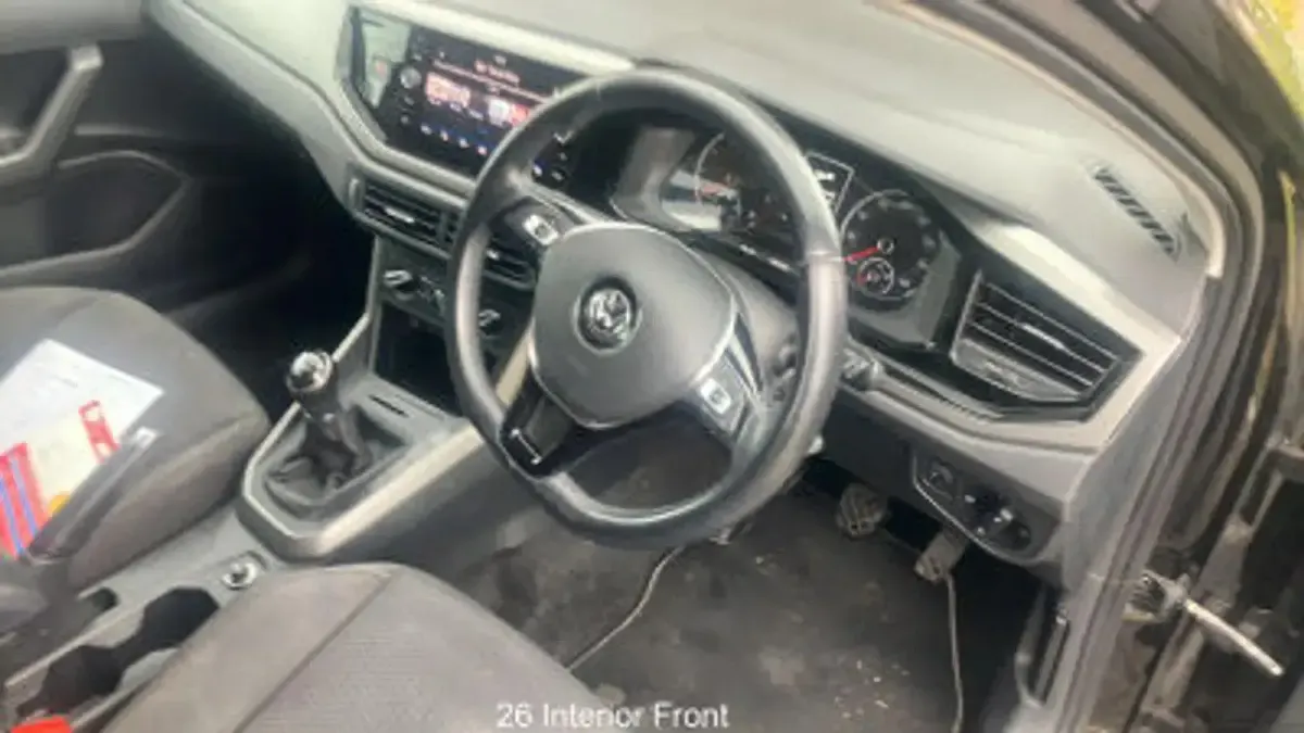 Used VW Polo SE 65 HP (47 kW) 2019 Black Hatchback