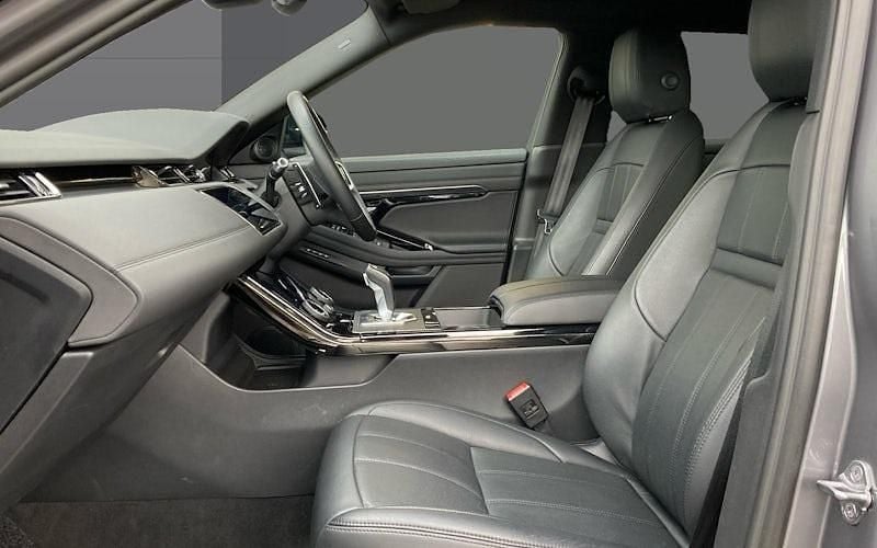 Used Land Rover Range Rover evoque SE Dynamic 207 HP (152 kW) 2023 SUV