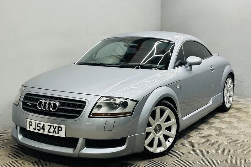 Used Audi TT Design 225 HP (165 kW) 2004 Silver Coupe