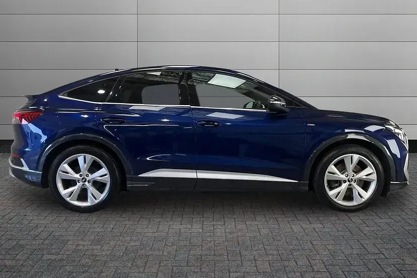Used Audi Q4 Sportback e-tron S-Line 147 kW (201 HP) 2023 Blue SUV