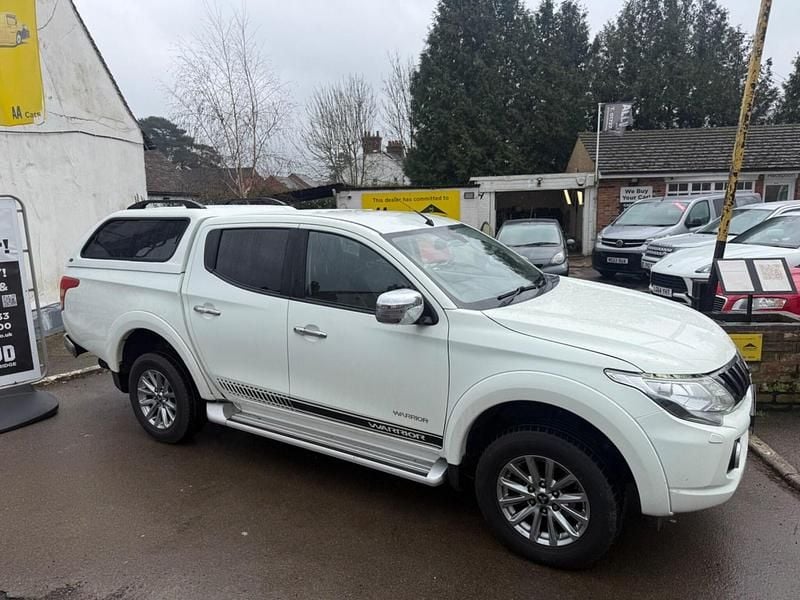 Used Mitsubishi L200 Warrior 2017 White Pickup
