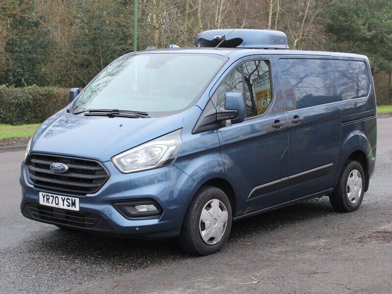 Blue Used 2020 Ford Transit Custom Trend Van | £12,950 (Good price) - Image 1/4