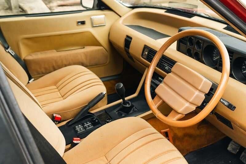 Used Rover 3500 1980 Red