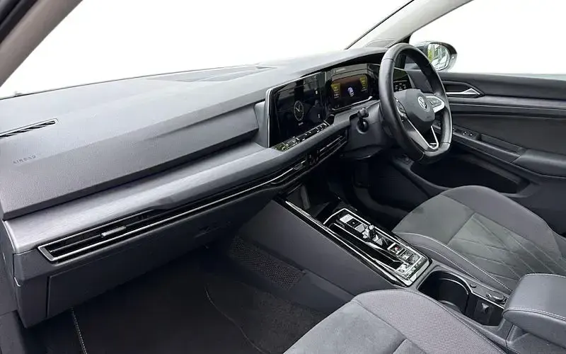 Used VW Golf VIII Style 204 HP (150 kW) 2024 Hatchback