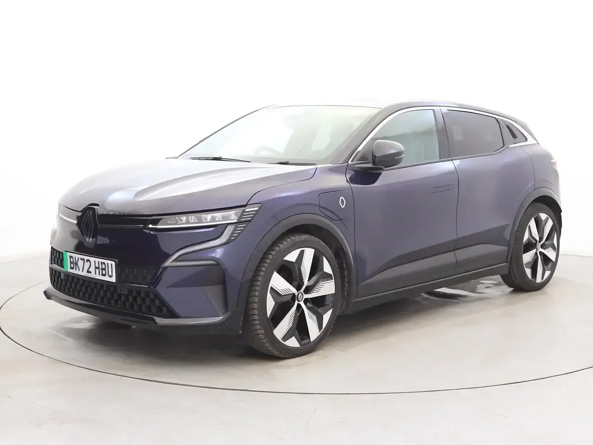 Used Renault Megane E-Tech Techno 160 kW (218 HP) 2022 Blue/black Hatchback