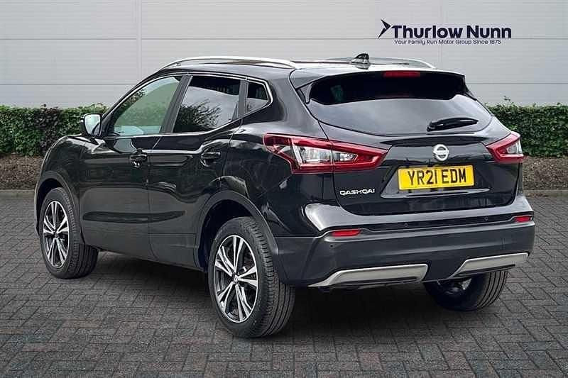 Used Nissan Qashqai N-Connecta 160 HP (117 kW) 2021 Black SUV
