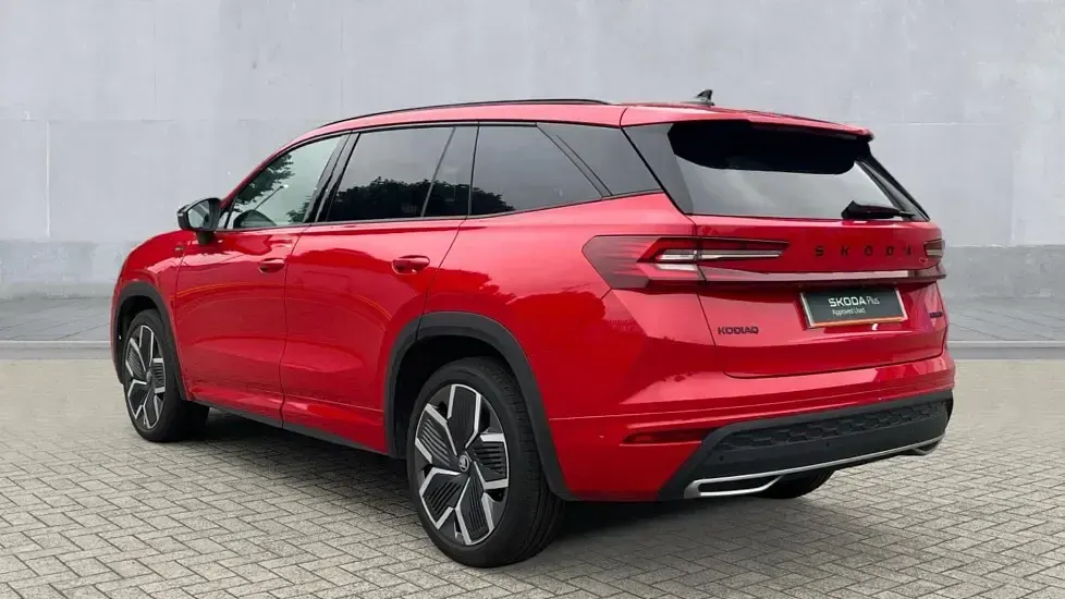 Used Skoda Kodiaq SportLine 150 HP (110 kW) 2025 Velvet red SUV