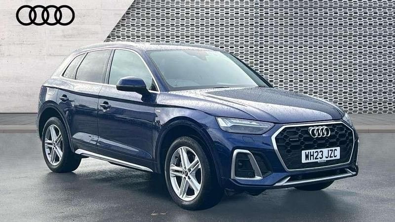 Blue Used 2023 Audi Q5 S-Line SUV | £32,980 (Fair price) - Image 1/4
