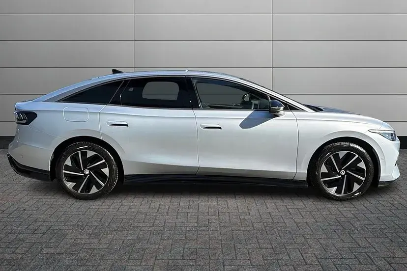 New VW ID.7 Pro 207 kW (282 HP) 2026 Scale silver Hatchback
