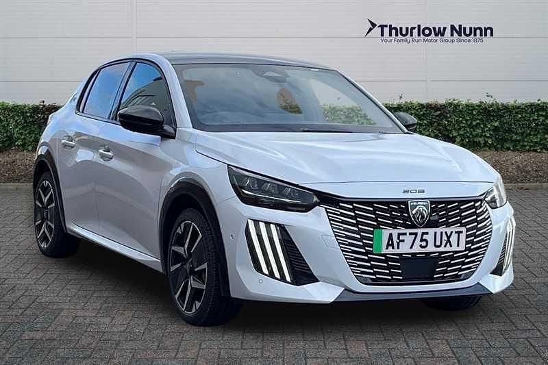 Used Peugeot e-208 Premium 114 kW (156 HP) 2025 White Hatchback