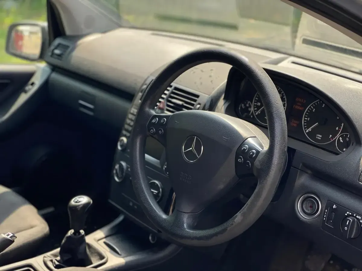 Used Mercedes A160 Classic 2010 Silver Hatchback