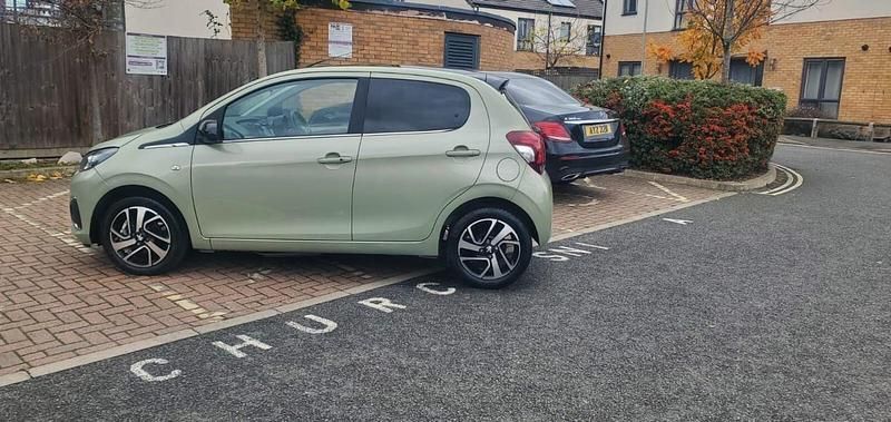 Used Peugeot 108 Allure 2021 Green Hatchback