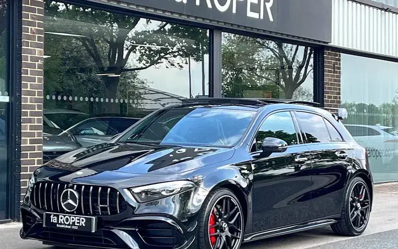 Usado Mercedes A45 AMG AMG 421 HP (309 kW) 2026 Citadino