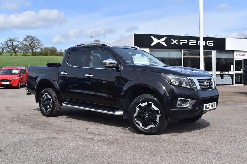 Used Nissan Navara Tekna 190 HP (139 kW) 2021 Black Pickup