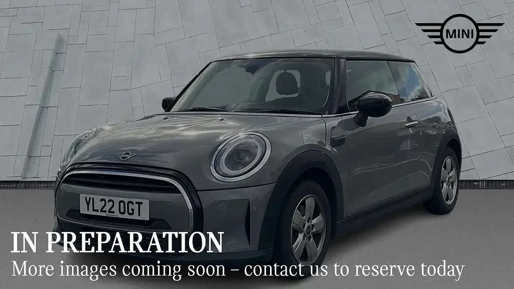 Używany Mini Cooper Classic 134 KM (98 kW) 2022 Szary Hatchback