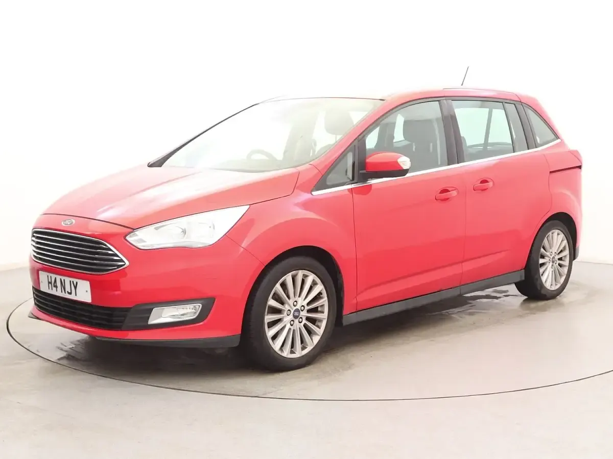 Used Ford Grand C-Max Titanium 125 HP (91 kW) 2019 Red MPV