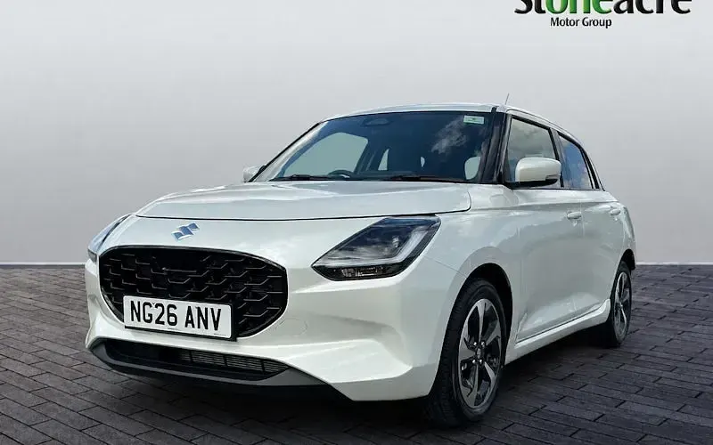 New Suzuki Swift 82 HP (60 kW) 2026 White Hatchback
