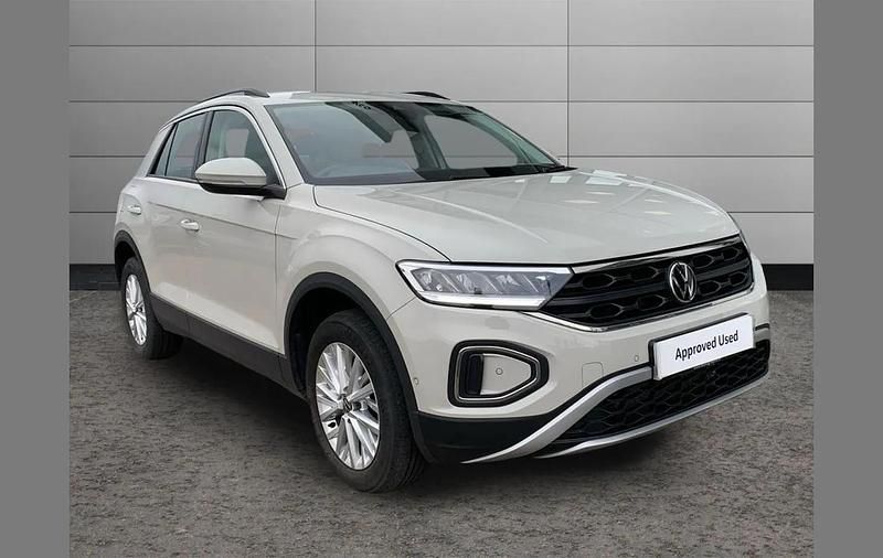 Used VW T-Roc Life 150 HP (110 kW) 2023 Grey SUV