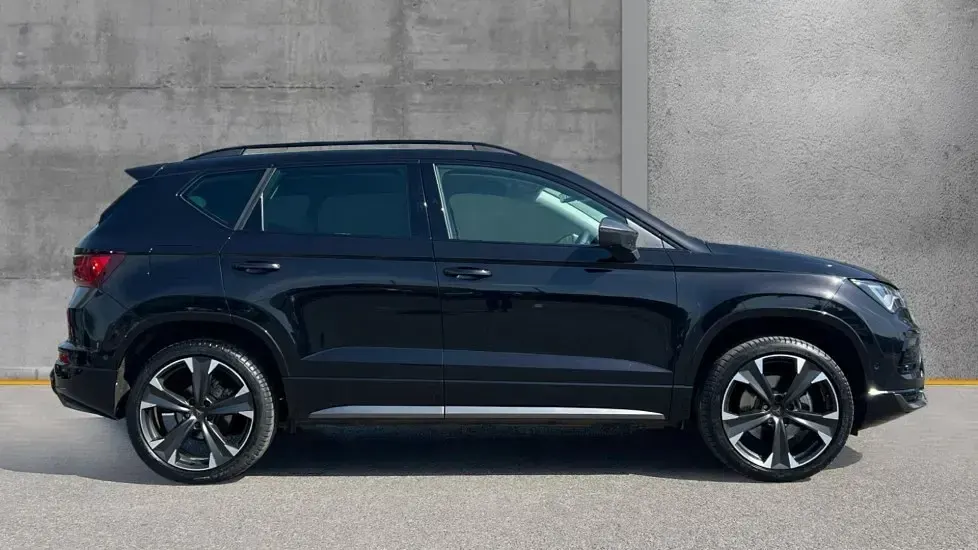 Begagnad Cupra Ateca 150 HK (110 kW) 2025 Svart SUV