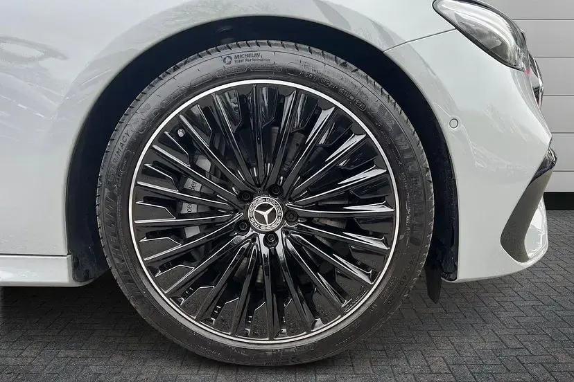 Used Mercedes E300 Urban 313 HP (230 kW) 2026 Unknown Estate