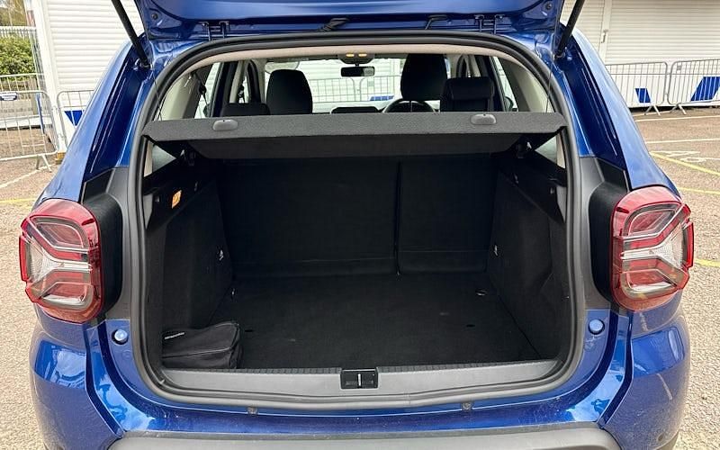 Begagnad Dacia Duster Expression 130 HK (95 kW) 2023 Blå SUV