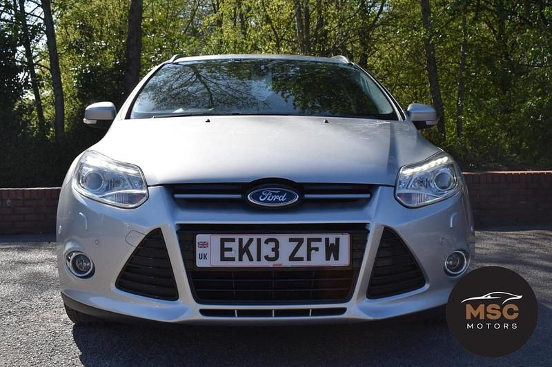 Usado Ford Focus Titanium X 163 HP (119 kW) 2013 Prateado Carrinha