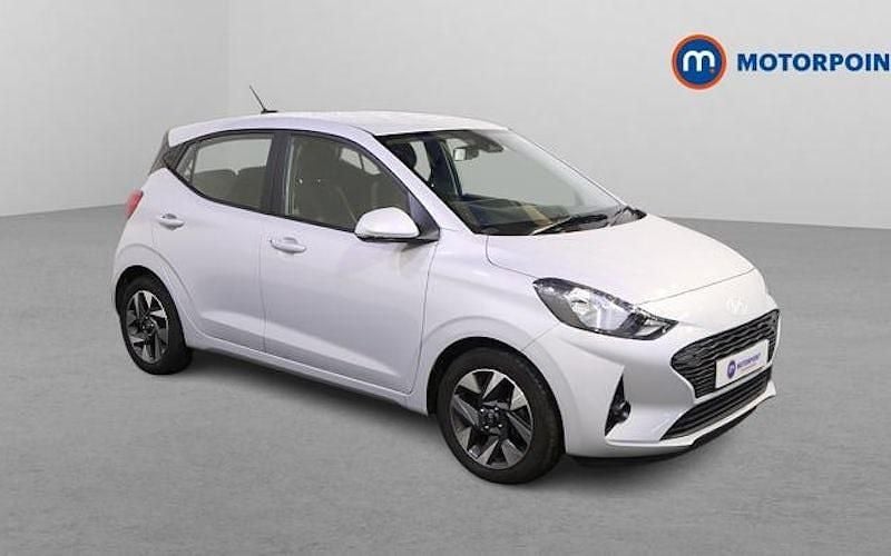 Used Hyundai i10 Advanced 63 HP (46 kW) 2025 Grey Hatchback