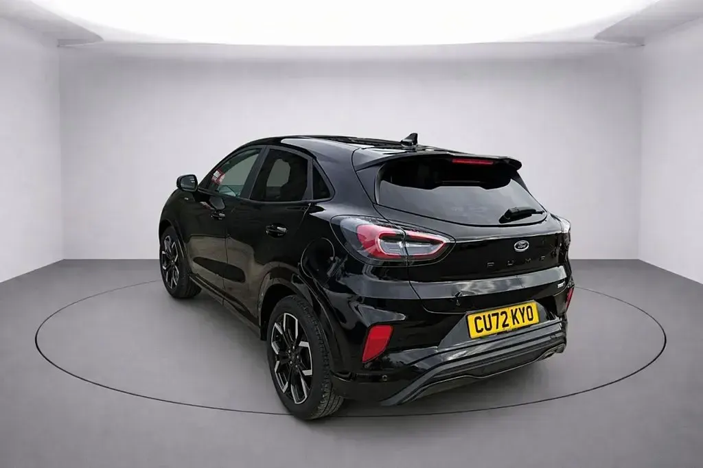 Usado Ford Puma ST-Line X 125 HP (91 kW) 2022 Preto SUV