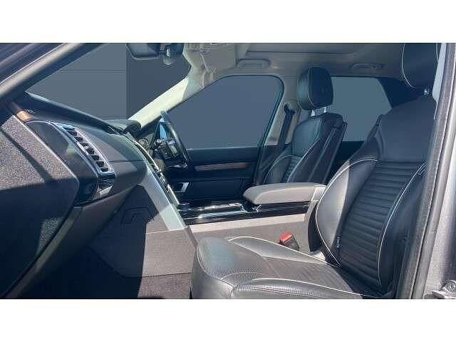 Used Land Rover Discovery 5 HSE 301 HP (221 kW) 2019 Grey SUV