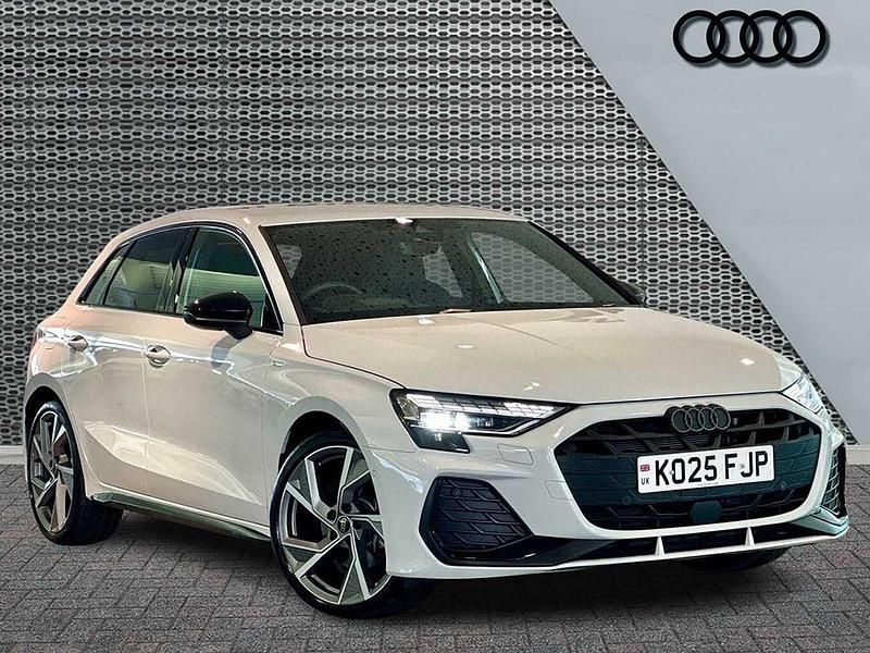 Used Audi A3 Black Edition 147 HP (108 kW) 2025 White Hatchback