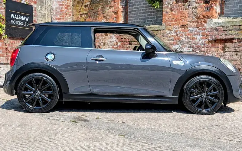 Used Mini Cooper S Hatch 170 HP (125 kW) 2017 Hatchback
