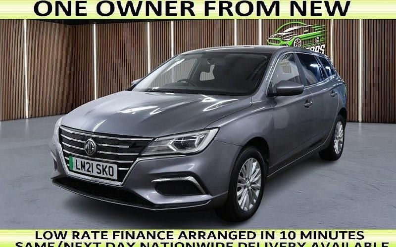 Used MG MG5 EV Excite 114 kW (156 HP) 2021 Silver Estate