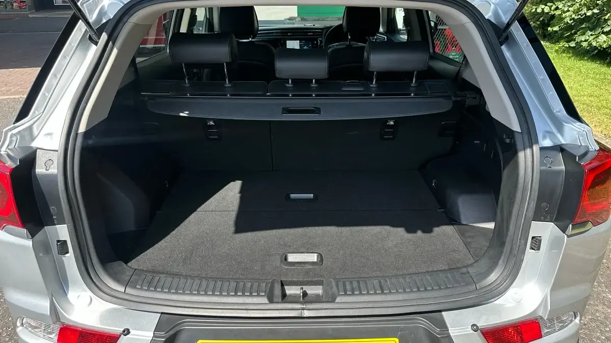 Used SsangYong Korando 163 HP (119 kW) 2021 Silver Estate
