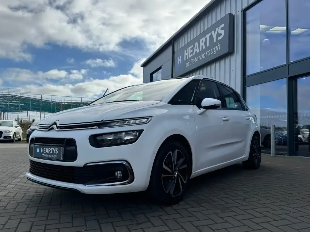 Used Citroën C4 Picasso Feel 120 HP (88 kW) 2017 White MPV
