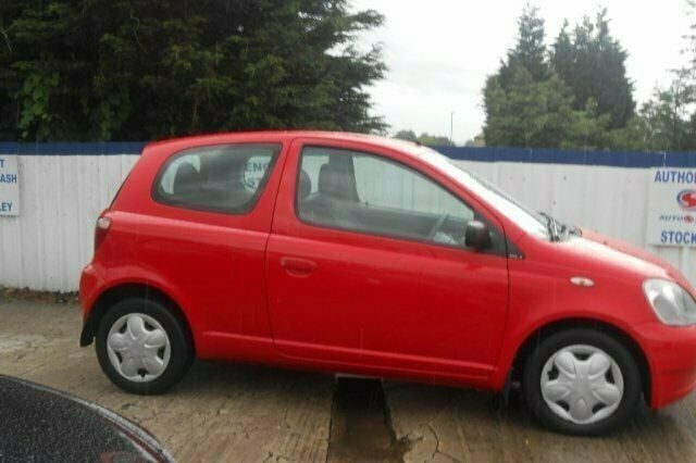 Used Toyota Yaris 2002 Hatchback