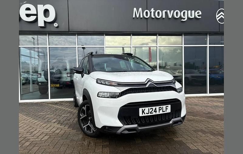 White Used 2024 Citroën C3 Aircross PureTech SUV | £17,995 (Expensive) - Image 1/4