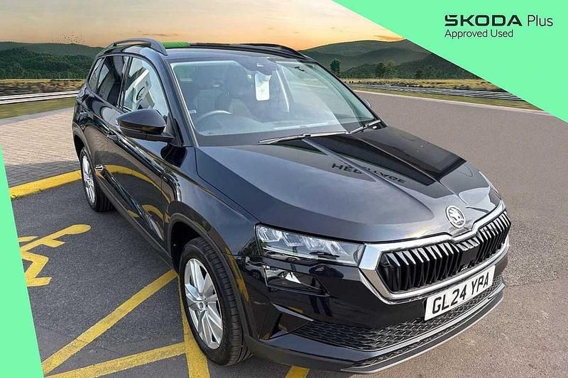 Black magic pearl effect Used 2024 Skoda Karoq SE L SUV | £22,450 (Fair price) - Image 1/4
