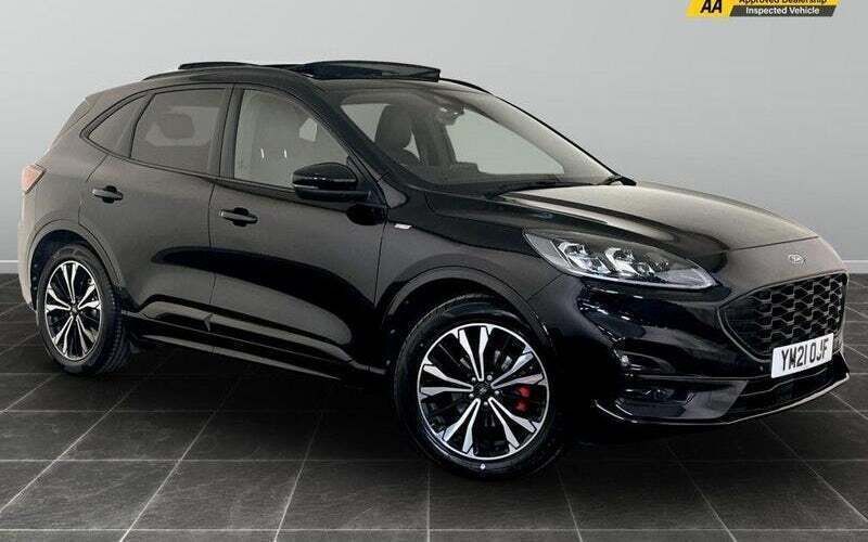 Used 2023 Ford Kuga ST-Line X SUV | £15,495 (Fair price) - Image 1/2
