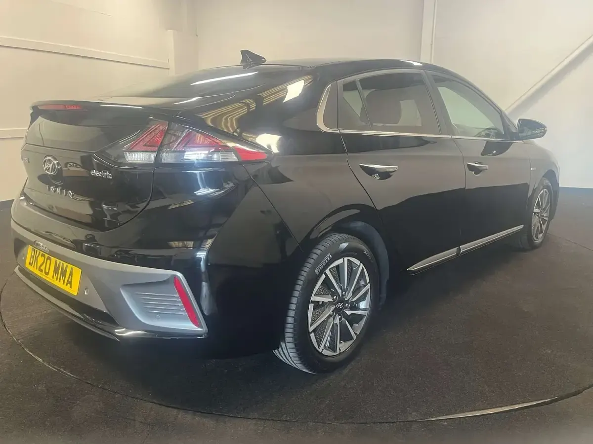 Used Hyundai Ioniq Premium SE 100 kW (136 HP) 2020 Black Hatchback