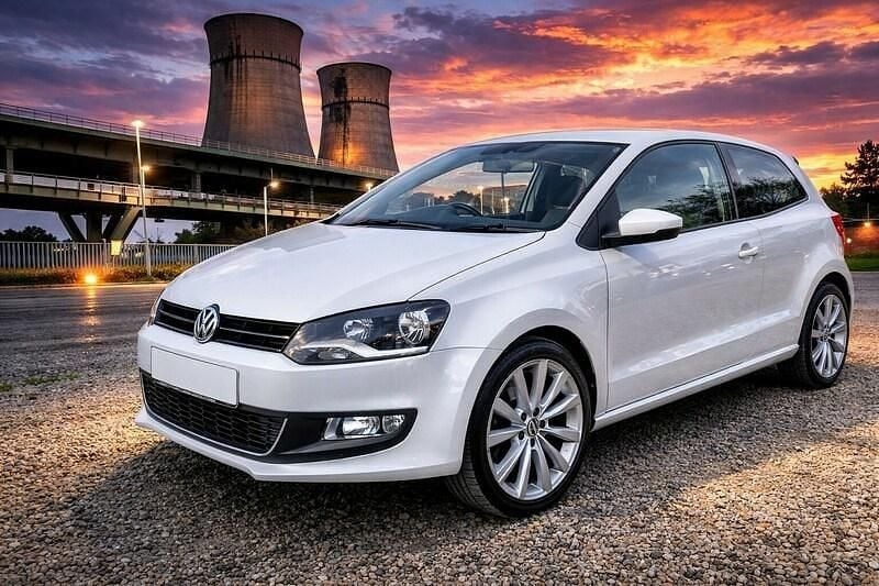 Used VW Polo SEL 85 HP (62 kW) 2011 White Hatchback