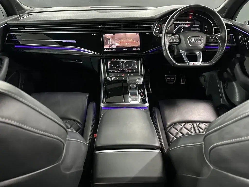 Used Audi SQ7 Black Edition 507 HP (372 kW) 2021 Black SUV