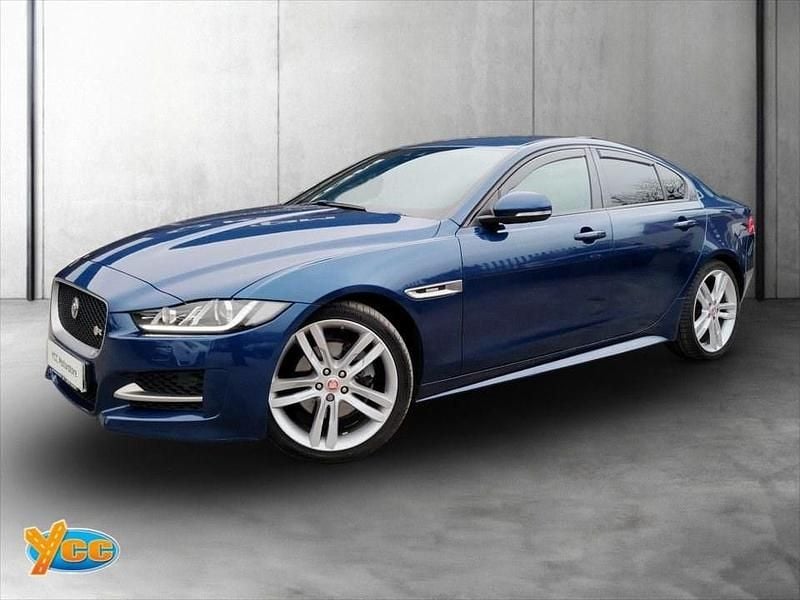 Used Jaguar XE R-Sport 180 HP (132 kW) 2015 Blue Sedan