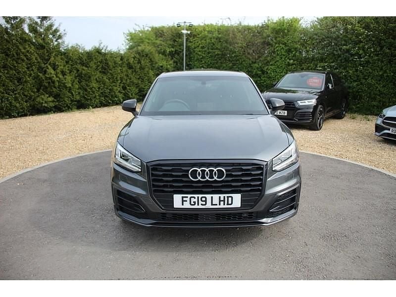 Used Audi Q2 Black Edition 150 HP (110 kW) 2019 Grey SUV