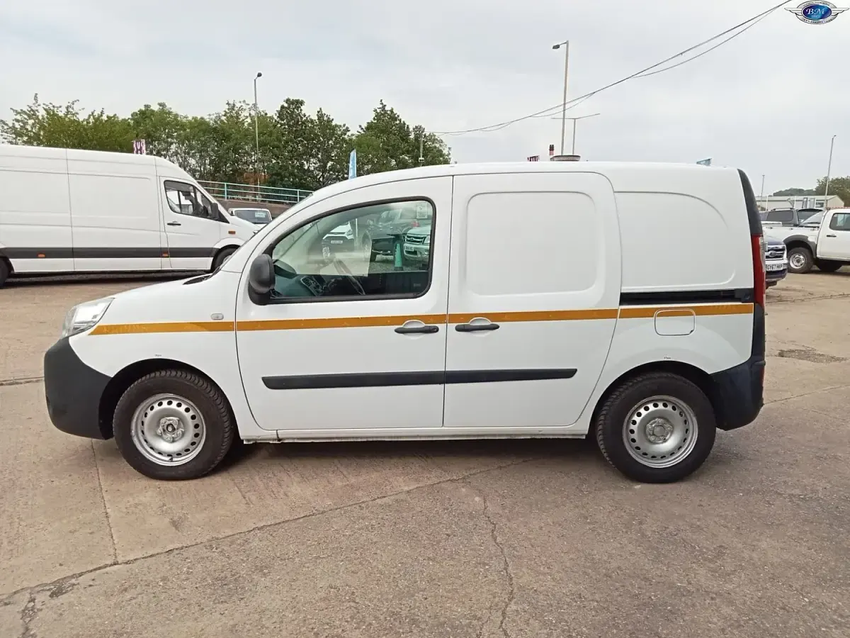 Used Renault Kangoo Business 2019 White MPV