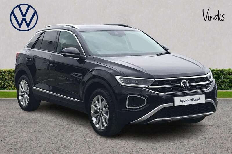 Black Used 2024 VW T-Roc Style SUV | £25,888 (Fair price) - Image 1/4
