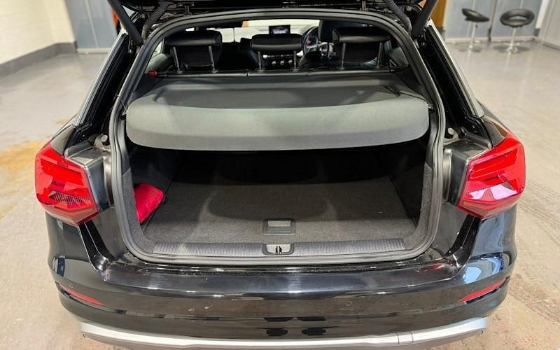 Used Audi Q2 S-Line 116 HP (85 kW) 2020 SUV