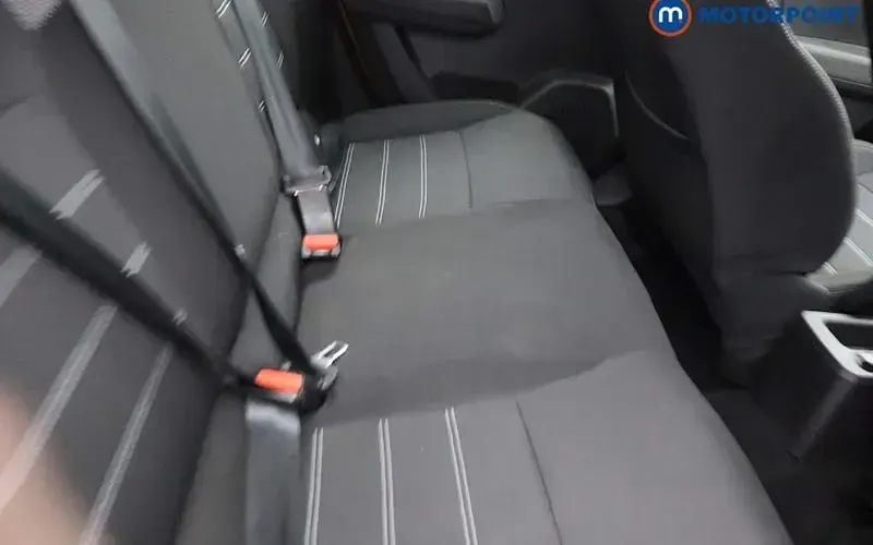 Used Dacia Sandero Expression 91 HP (66 kW) 2023 Orange Hatchback