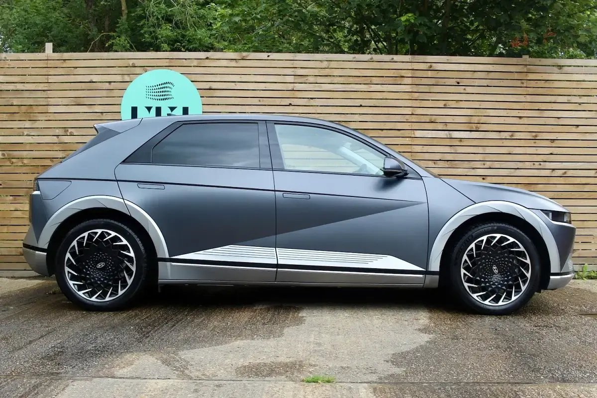 Used Hyundai Ioniq 5 Ultimate 77 kW (105 HP) 2023 Grey SUV
