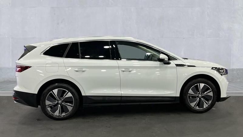 Used Skoda Enyaq iV 210 kW (286 HP) 2025 White SUV